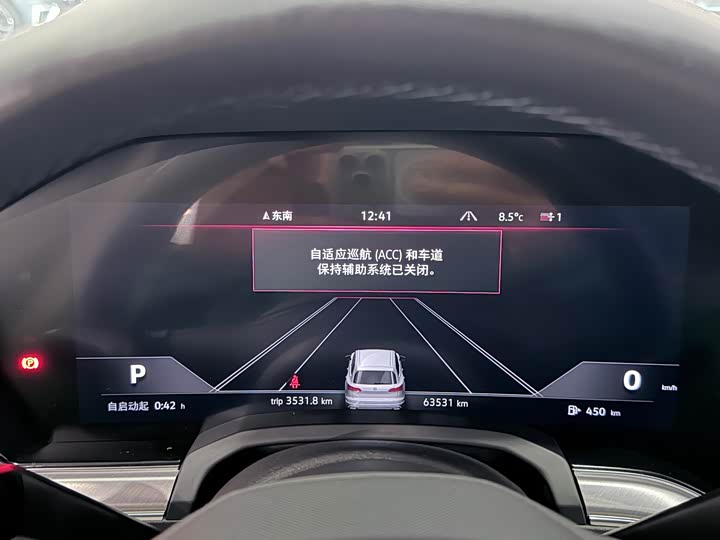 Фото 14 - Volkswagen Touareg