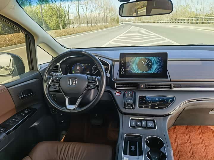 Фото 11 - Honda Odyssey