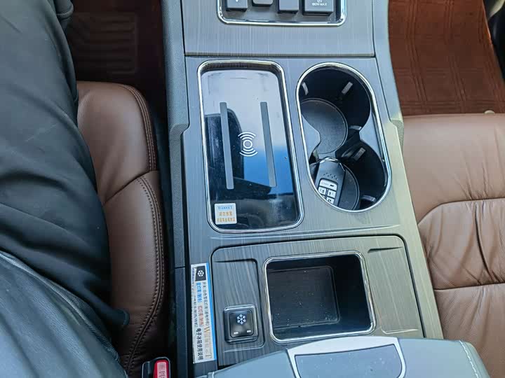 Фото 14 - Honda Odyssey