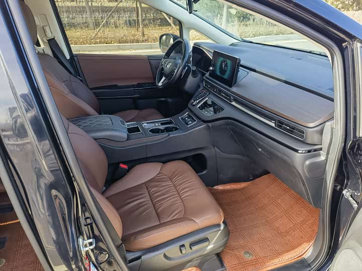 Фото 8 - Honda Odyssey