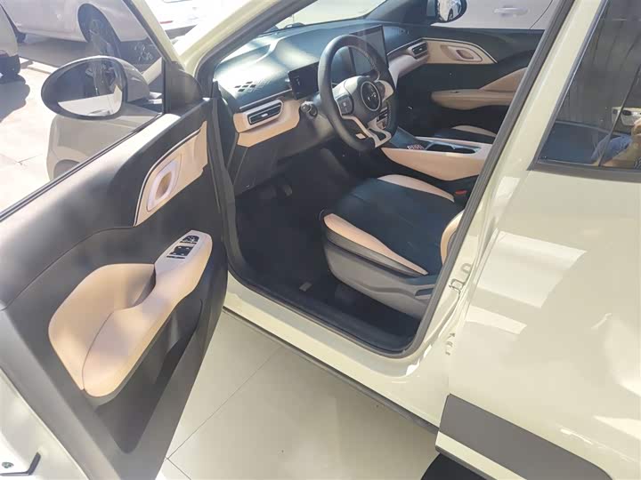 Фото 16 - BYD Seagull