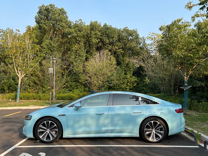 Фото 4 - Luxeed S7