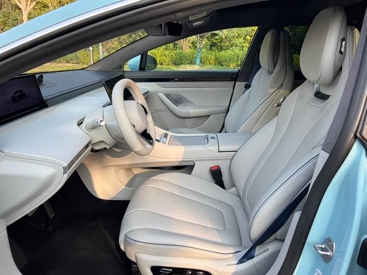 Фото 5 - Luxeed S7