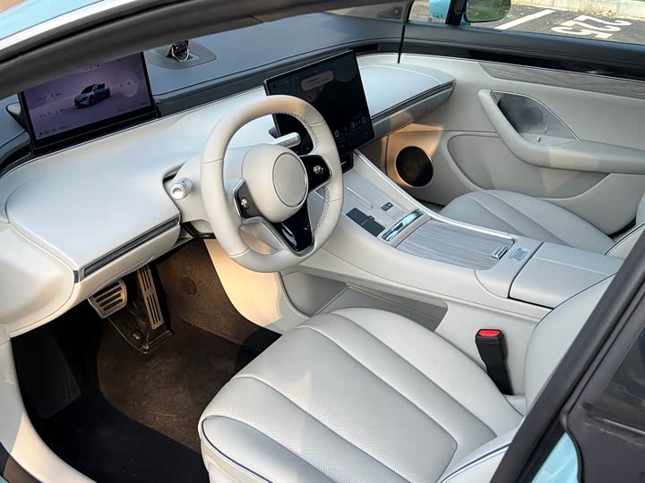 Фото 6 - Luxeed S7