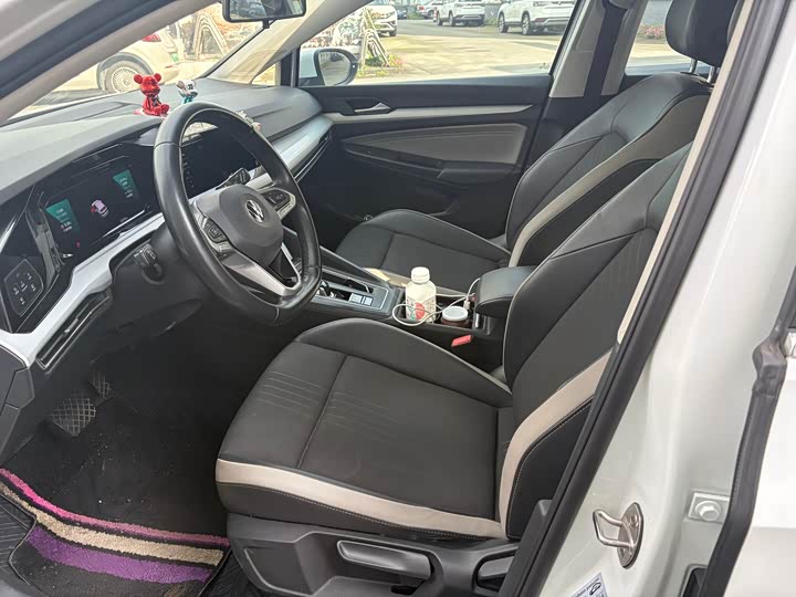 Фото 4 - Volkswagen Golf