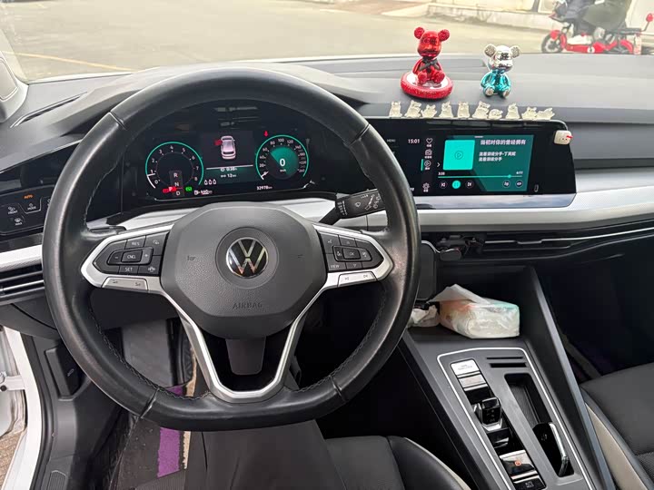 Фото 6 - Volkswagen Golf