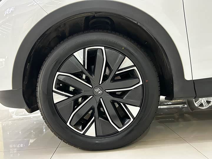 Фото 3 - Jetour Shanhai L7