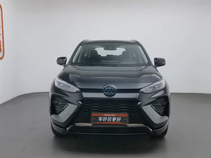 Фото 3 - Toyota Wildlander