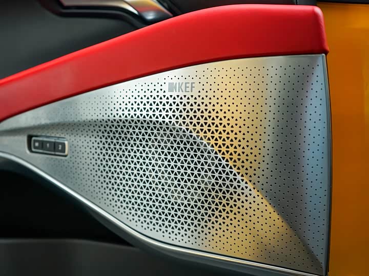 Фото 13 - Lotus Emira