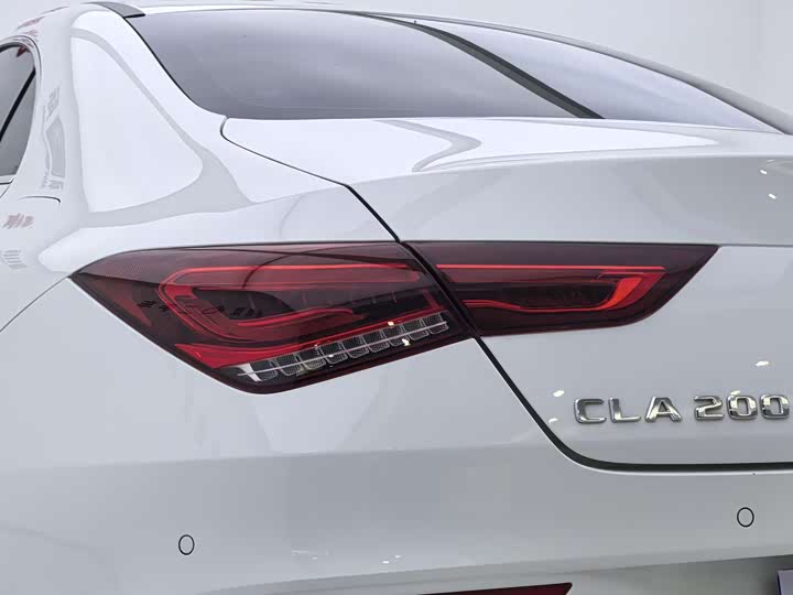 Фото 22 - Mercedes-Benz CLA-Class