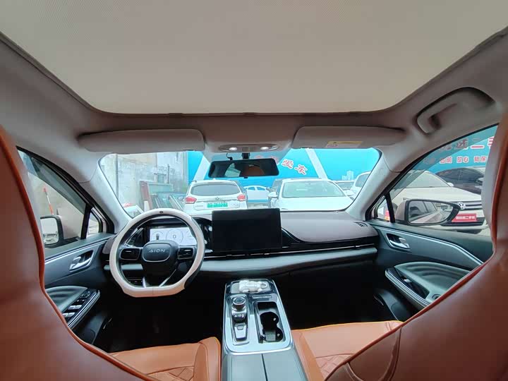 Фото 10 - GAC Aion S Plus