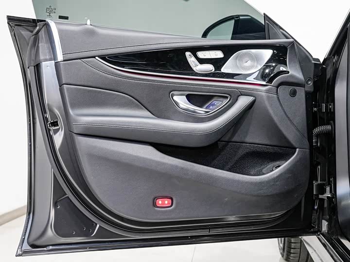 Фото 19 - Mercedes-Benz AMG GT