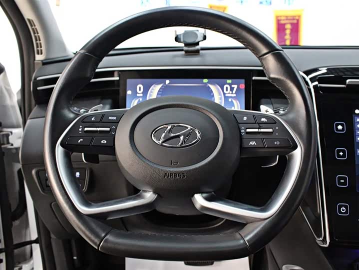 Фото 6 - Hyundai Tucson L