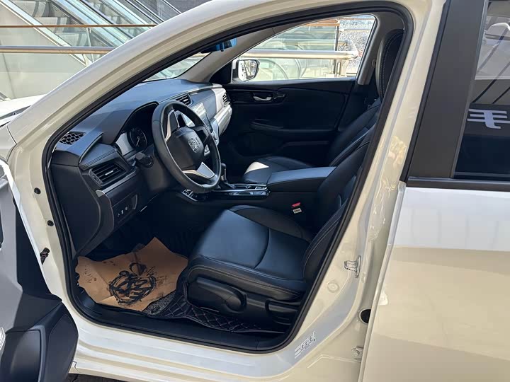 Фото 3 - Honda Envix