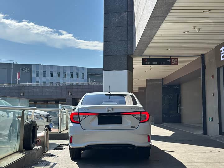 Фото 9 - Honda Envix