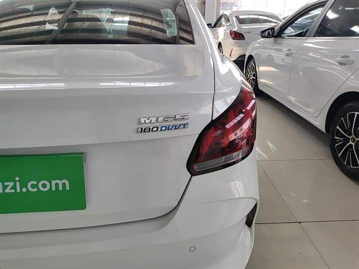 Фото 8 - MG Motor 5