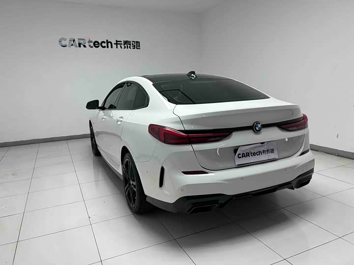 Фото 18 - BMW 2 Series