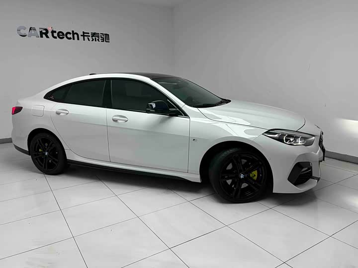 Фото 2 - BMW 2 Series