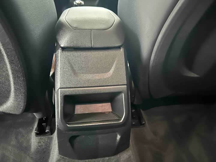 Фото 24 - BMW 2 Series