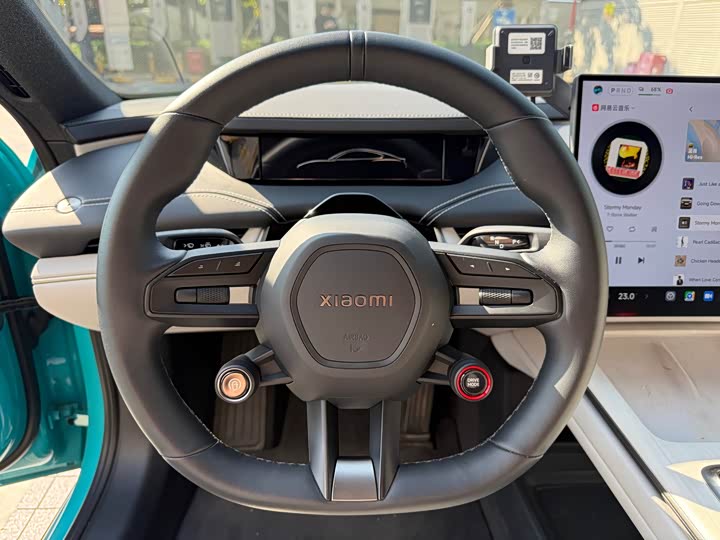 Фото 13 - Xiaomi SU7