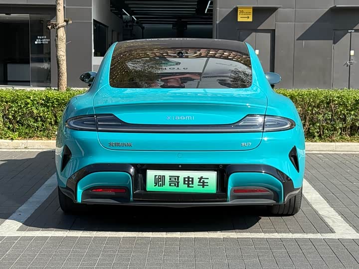 Фото 5 - Xiaomi SU7