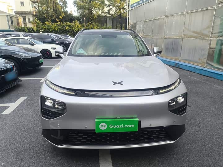 Фото 3 - XPeng G9