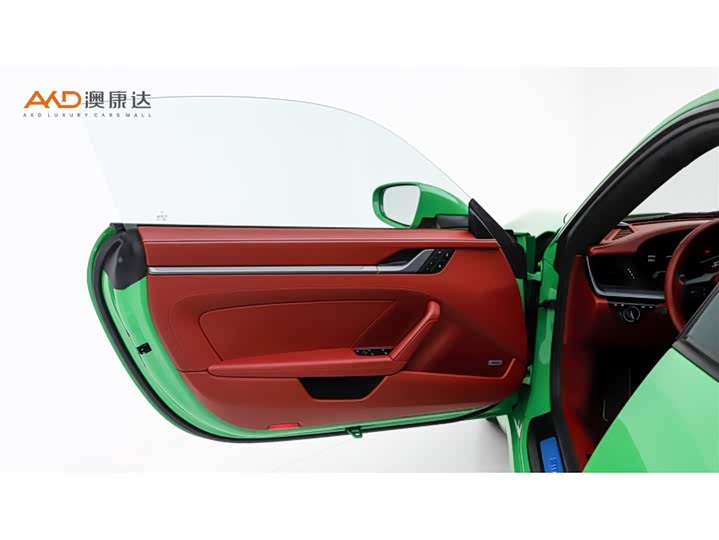 Фото 10 - Porsche 911