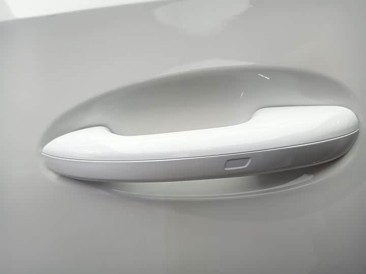 Фото 28 - Mercedes-Benz C-Class Hybrid