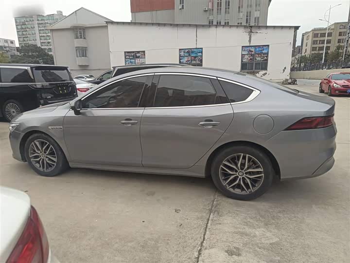 Фото 5 - BYD Qin Plus