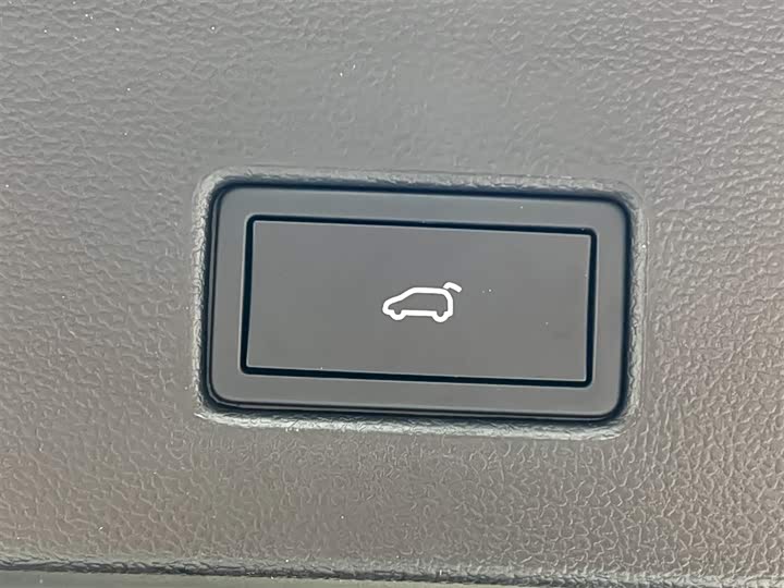 Фото 13 - Volkswagen T-Roc