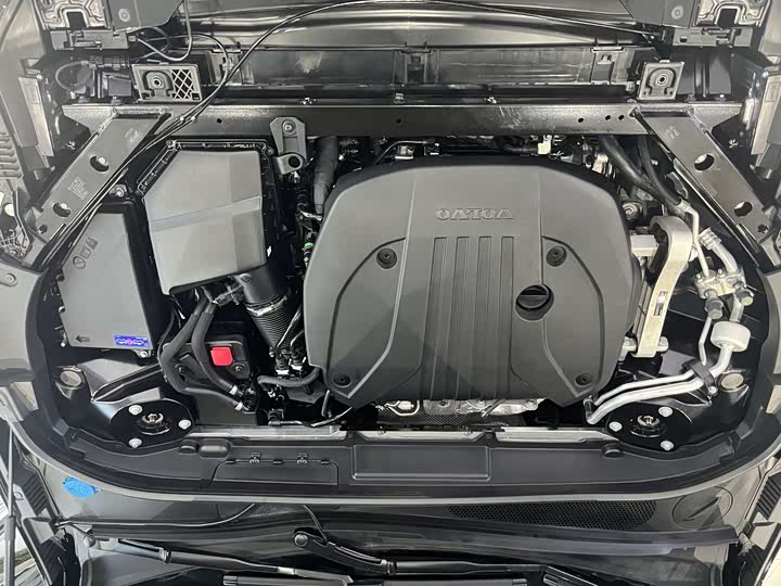 Фото 25 - Volvo XC60