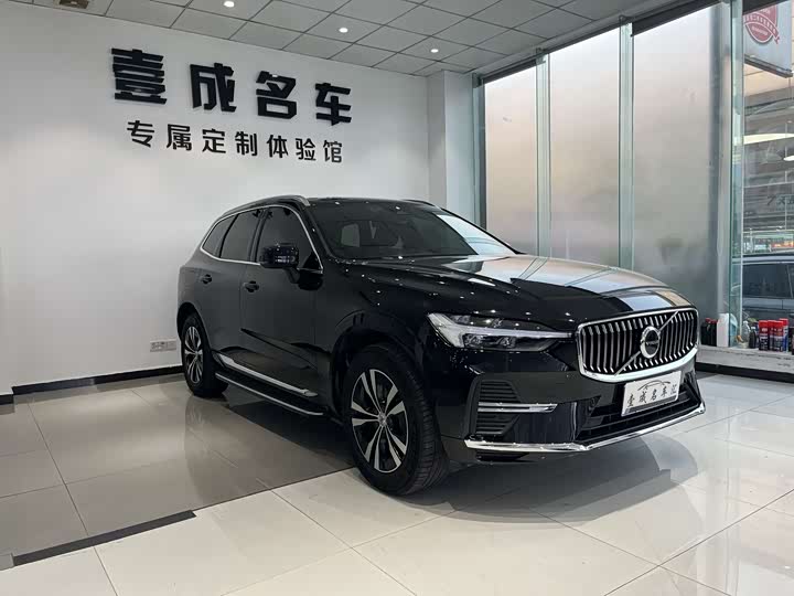 Фото 3 - Volvo XC60