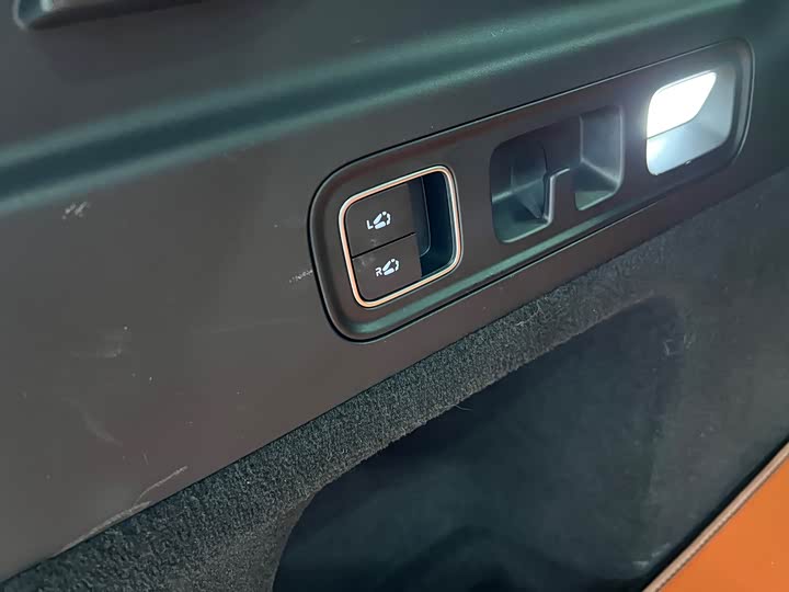 Фото 16 - LiXiang L7