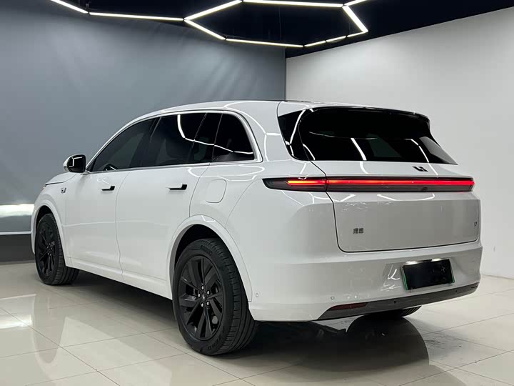 Фото 20 - LiXiang L7