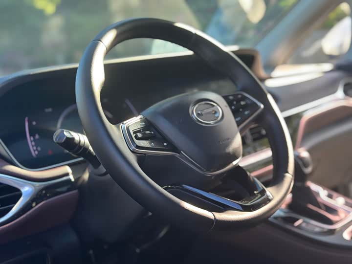 Фото 13 - GAC Trumpchi M6