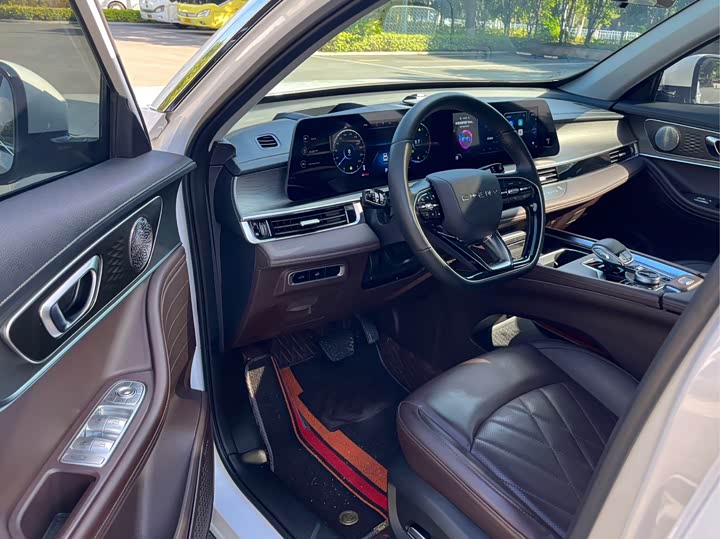 Фото 4 - Chery Tiggo 8 Pro