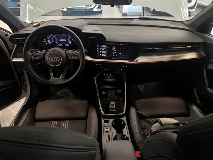 Фото 10 - Audi A3