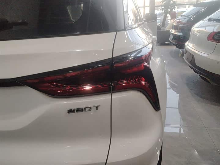 Фото 8 - Changan CS75 Plus