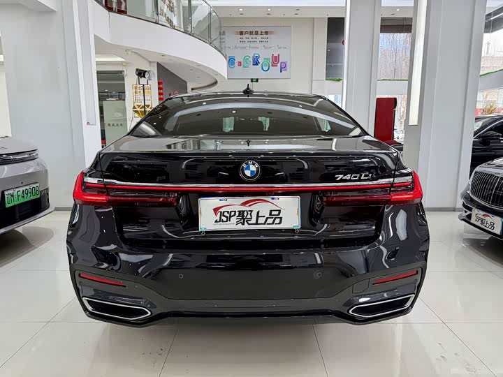 Фото 22 - BMW 7 Series