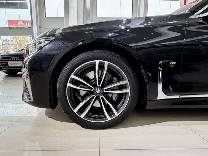 Фото 4 - BMW 7 Series
