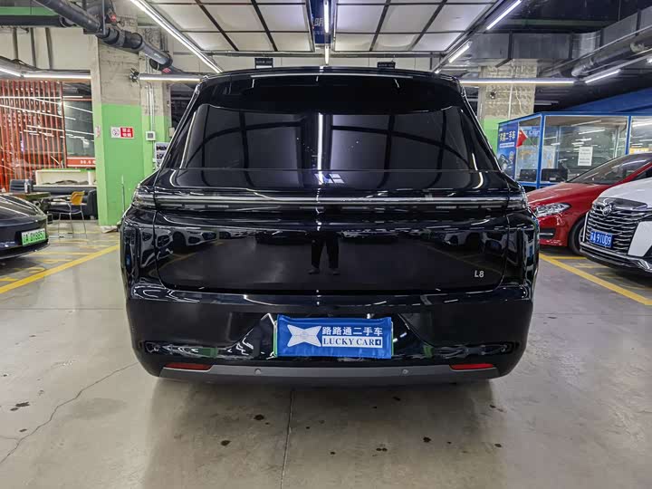 Фото 6 - LiXiang L8