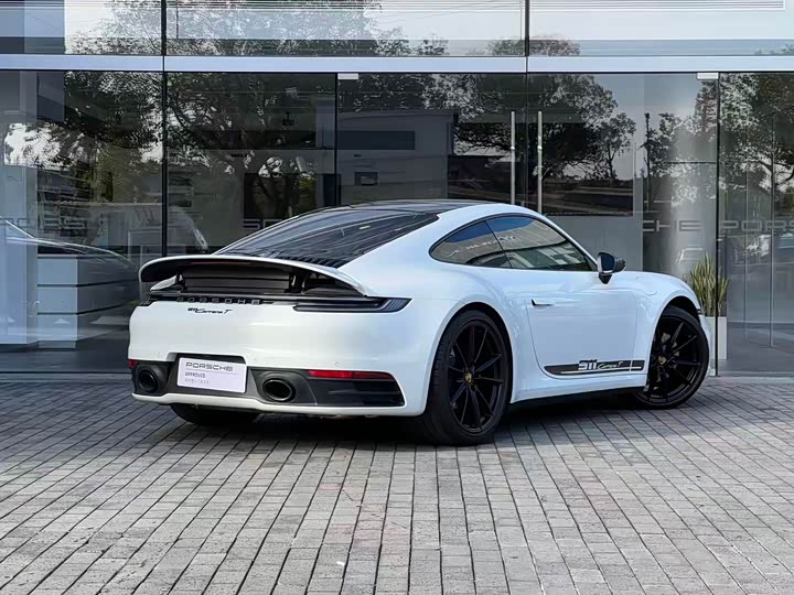 Фото 6 - Porsche 911