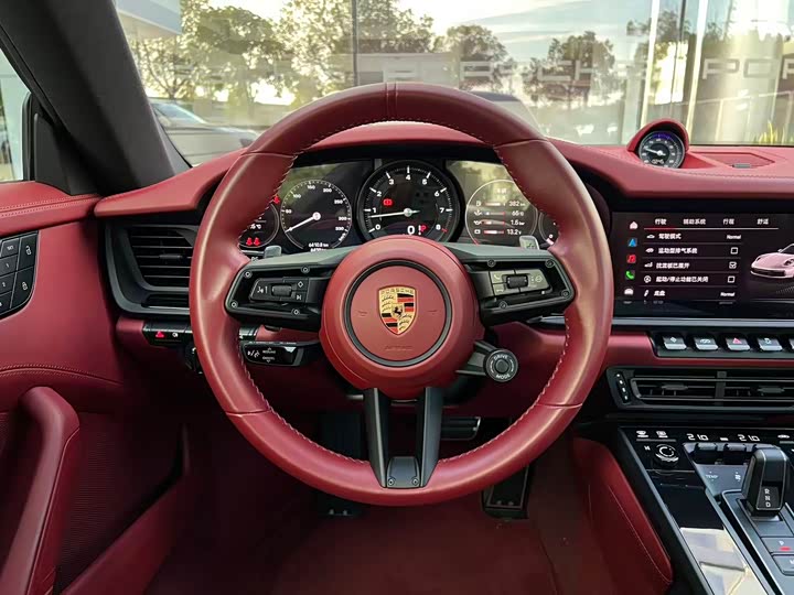 Фото 8 - Porsche 911