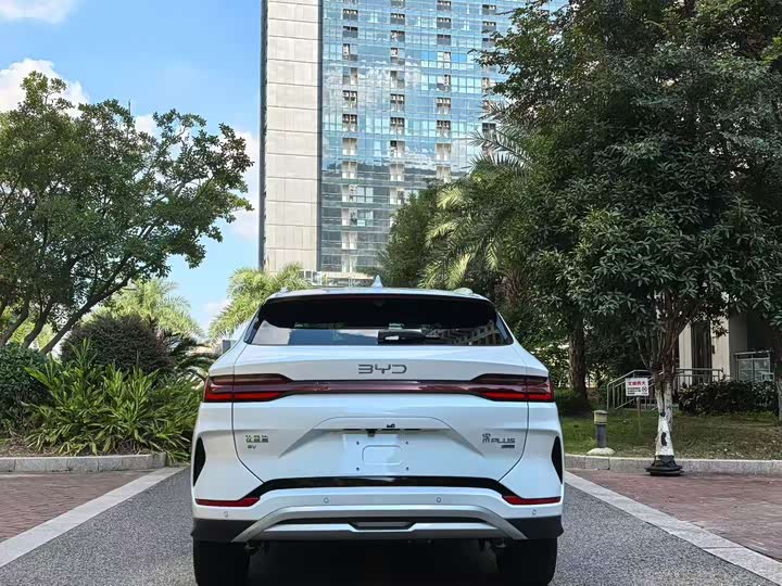 Фото 8 - BYD Song Plus Hybrid/EV