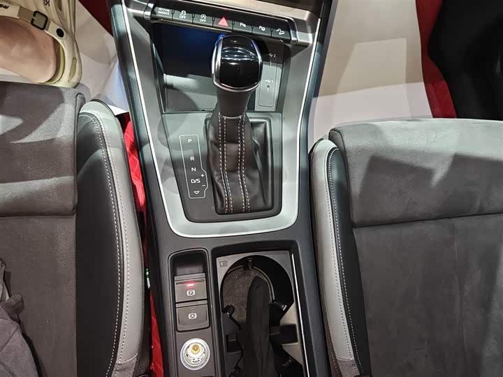 Фото 14 - Audi Q3