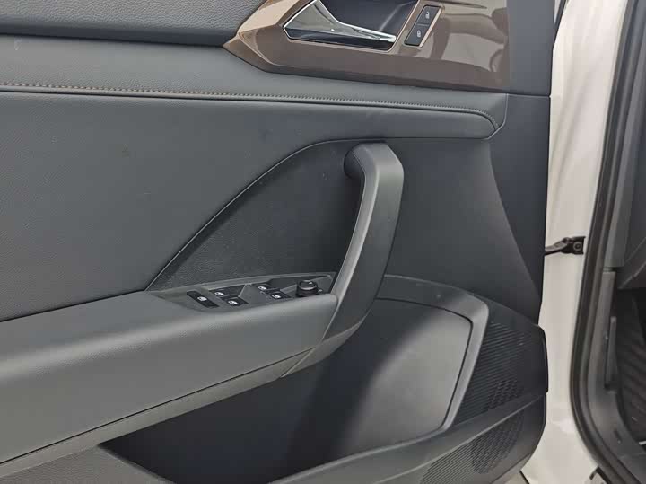 Фото 17 - Volkswagen Tharu