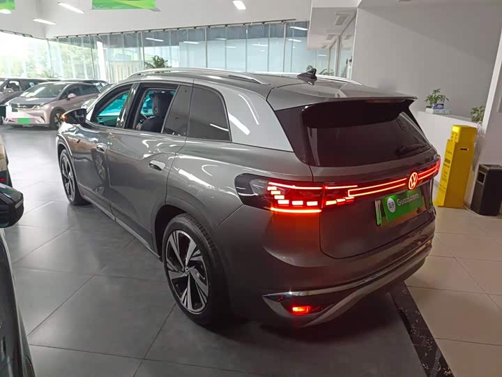 Фото 5 - Volkswagen ID.6 Crozz