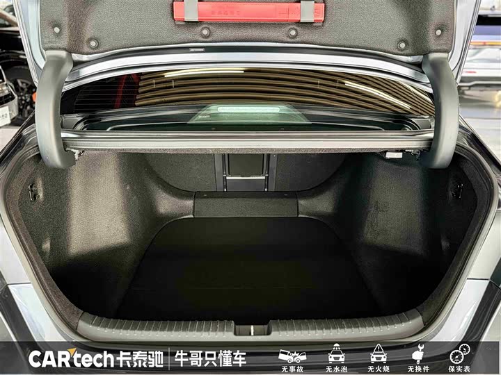 Фото 11 - Honda Accord