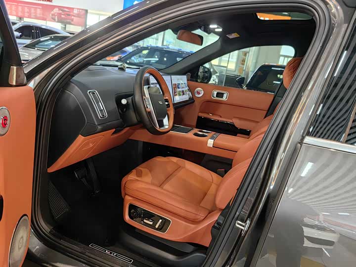 Фото 3 - LiXiang L9