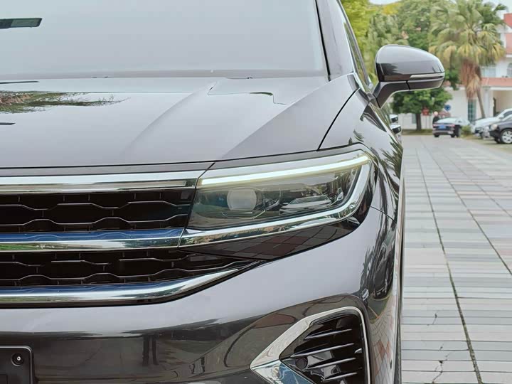 Фото 5 - Volkswagen Talagon